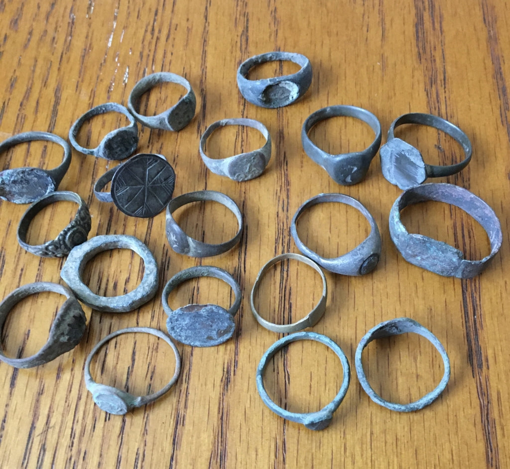 Ancient Roman bronze Rings 2nd to 3rd Century – www.nerocoins.com