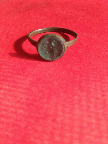 Medieval-Bronze-Ring-With-Green-Glass-Intaglio-www.nerocoins.com