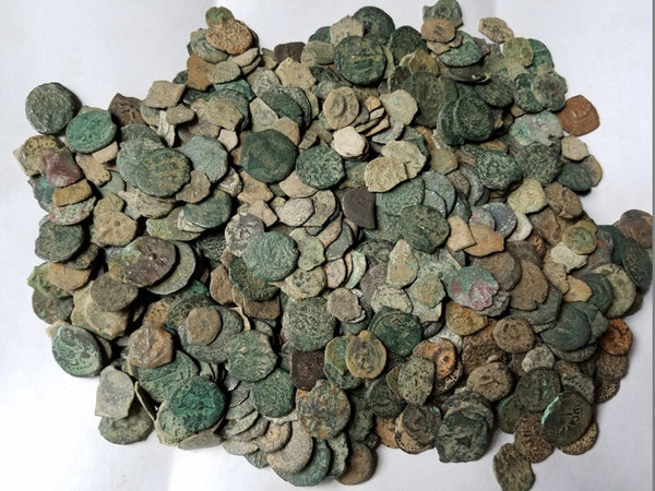 Low-quality-uncleaned-ancient-Judaea-Jewish-Biblical-coins-www.nerocoins.com